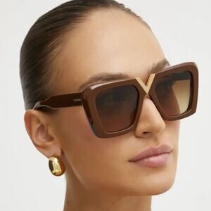 New! Valentino V GOLD || VLS 161B, Elegant Brown Sunglasses, Authentic